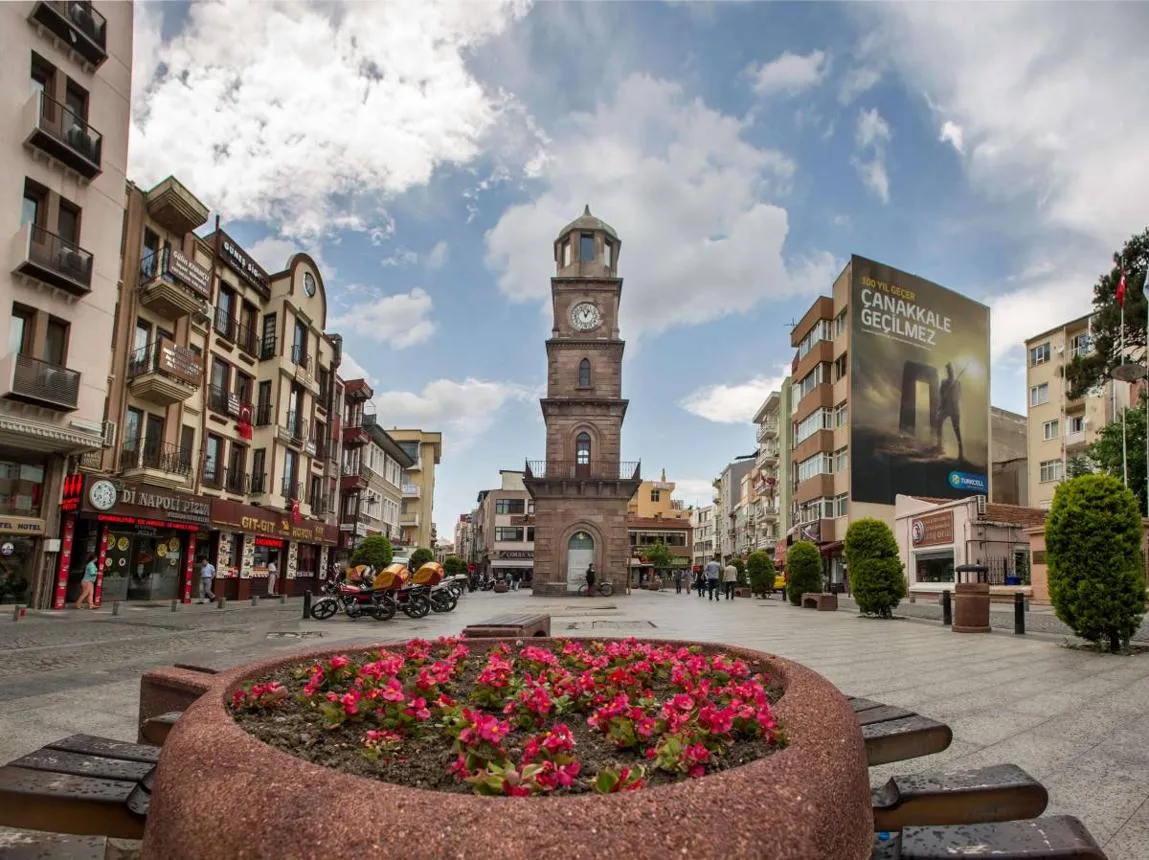 Çanakkale's clock tower on a square in the city centre